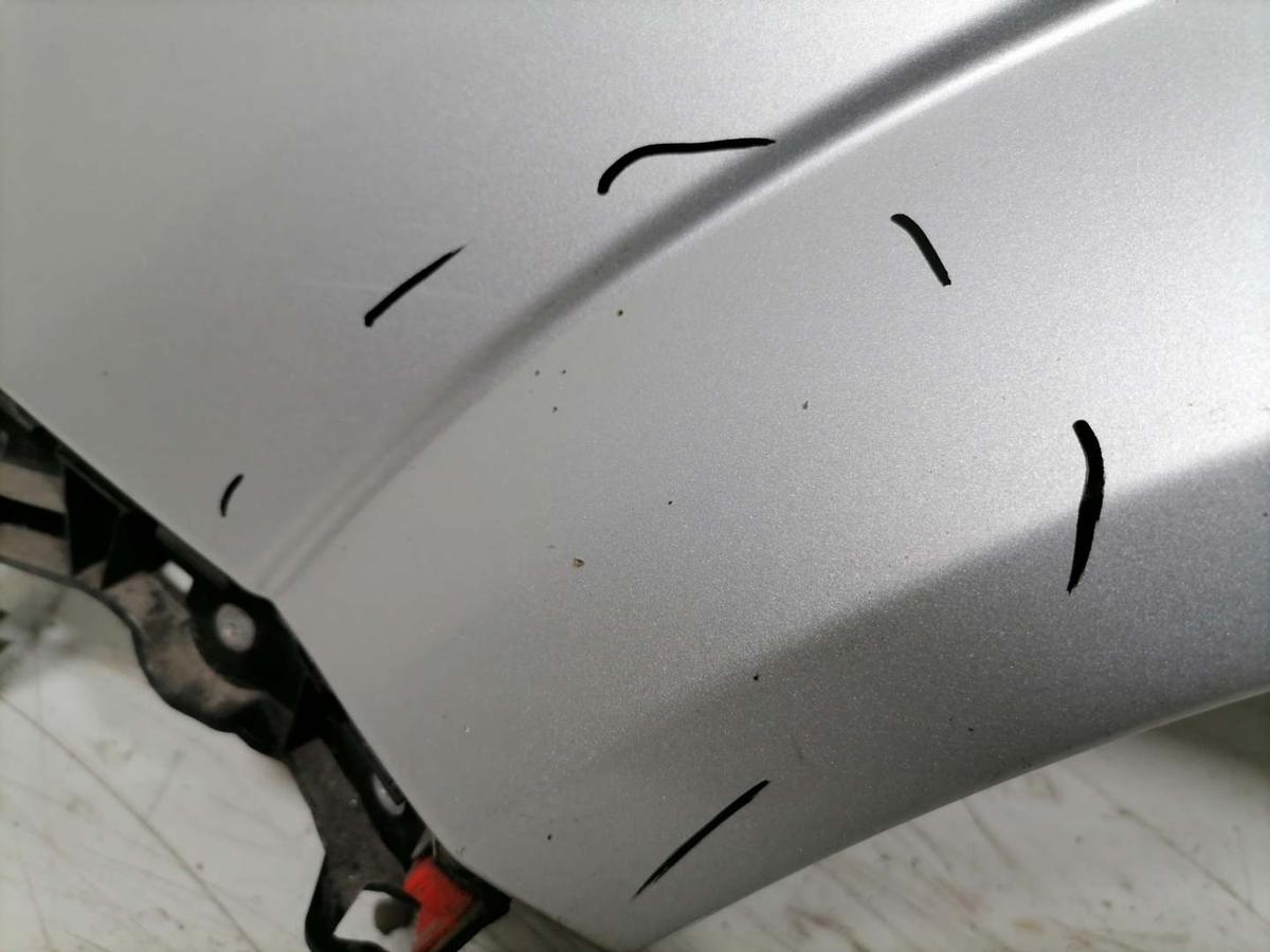 Opel Astra H original Kotflügel vorn links Z157 Starsilber Bj.2006